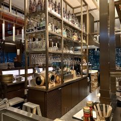 CRUISE RESTAURANT & BAR 여행 사진