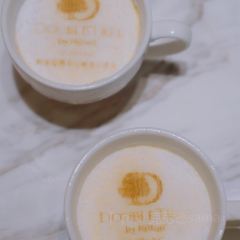 启东银洲希尔顿逸林酒店•大堂吧 User Photo