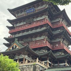 YING JIE XIAOCHI User Photo