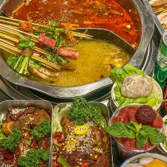 唐记煌·大坨牛肉串串香火锅(中渼市集店) User Photo
