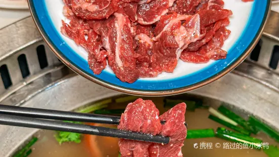 老秦凉都黄牛肉馆(总店)