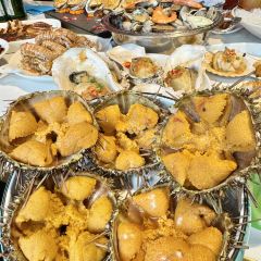 红码头平价海鲜烧烤大排档(海事店) User Photo