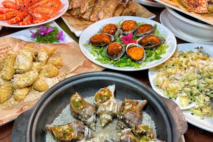 鲨渔港海鲜美食(广东路银滩店)