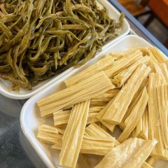 70後铁锅炖(坡博店)用戶圖片