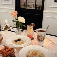 Double Time Restaurant & Lounge魔时(融侨中心店) User Photo