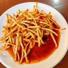 XIANG BA LI NONG GU LE User Photo