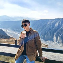 临崖咖啡厅 여행 사진