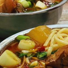 Qingzhenlaowuchao Chicken (tiedaokou) 여행 사진
