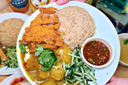 葉霖生泰國雞飯