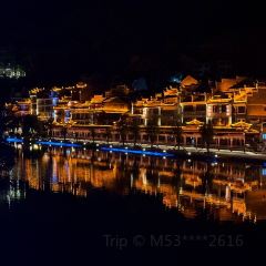 以梦为马民谣小酒馆 User Photo