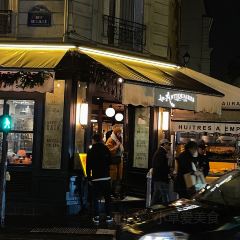 Les Antiquaires 여행 사진