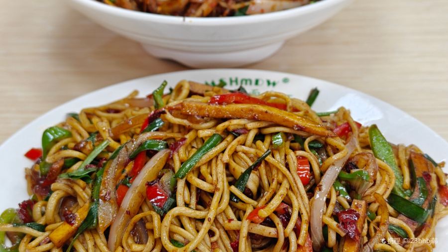 明氏饭庄黄面大王烧烤