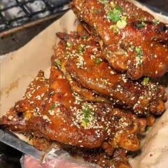 自蚝餐厅·功夫鸡蛙煲·牛腩·牛杂煲 User Photo