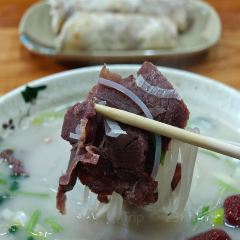 鸿记潞城甩饼店 User Photo