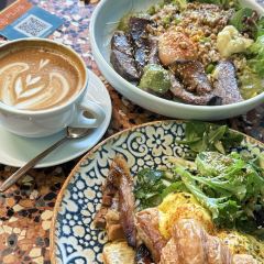 Plus Coffee & Kitchen User Photo