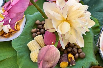 彝乡约·民族食府(情人桥店)