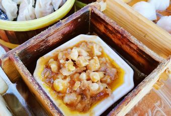 高隆湾中西茶园 User Photo