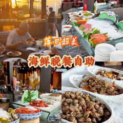 Cafe Moon Island(InterContinental Sancha Lake) User Photo