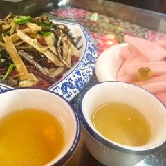 翠翠苗饼(凤凰古城店) User Photo