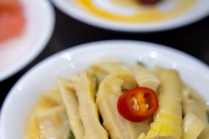 景宁小灶·畲乡小吃·家常菜(美食街店)