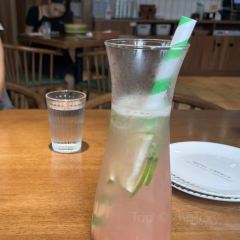 NA PO LI XIAO ZHEN User Photo