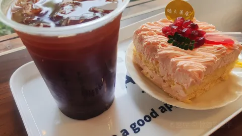 晴天西点动物奶油蛋糕(彩虹广场店) in Pinghu