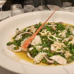 FU MAN LOU User Photo