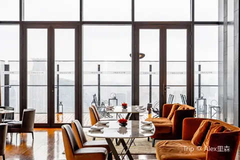 THE BVLGARI BAR