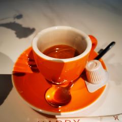 Le  Café De HAPPY User Photo