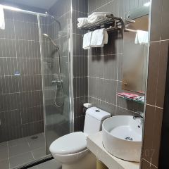 瑞丽觉觉味道·异国风情(瑞丽大道店) User Photo