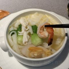 LINJIANGYAN·YUN User Photo