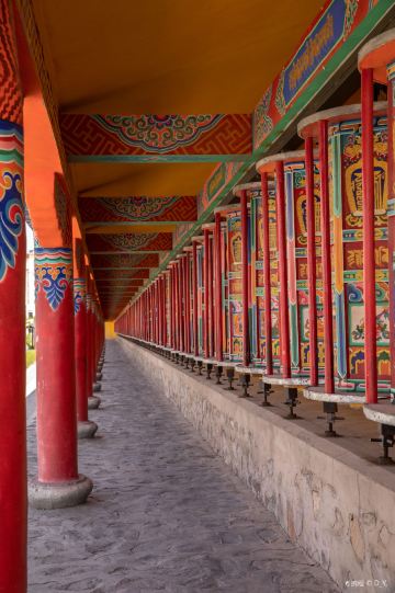 Huazang Temple
