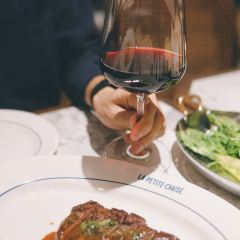 LA PETITE CHAISE User Photo