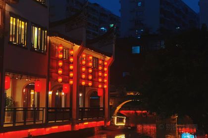 草本汤(绿洲店)