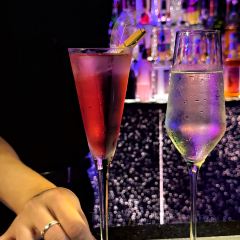 Suzie's Sky Bar User Photo