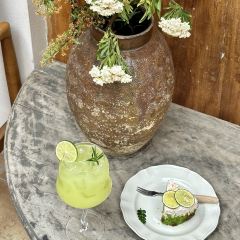 绿也·梦核鱼缸·庭院花园餐厅 User Photo
