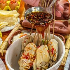 自蚝餐厅·功夫鸡蛙煲·牛腩·牛杂煲 User Photo