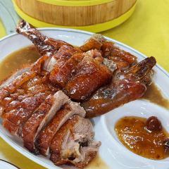 食天下果园农庄(金水台特色老店) User Photo