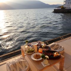 留白LIUBAI·菡萏驿海景度假酒店·留白Villa·菡萏驿海景餐厅(双廊店) User Photo