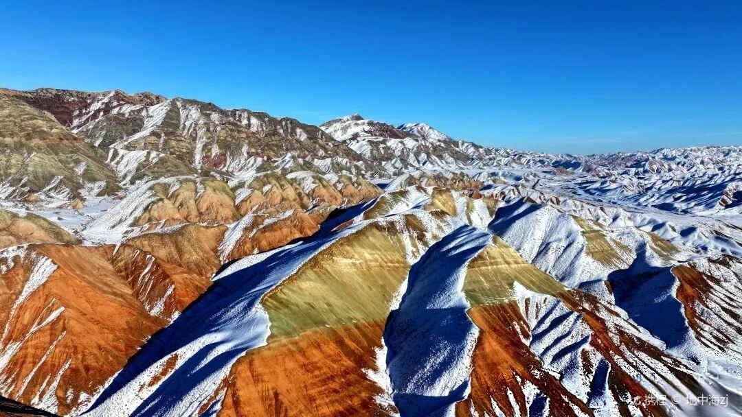 Baili Danxia Scenic Road Panoramic Tianshan Viewing Platform