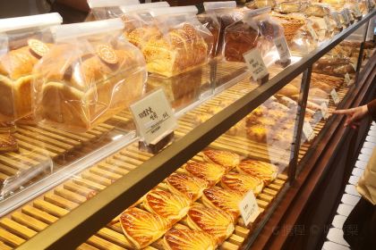 小猎犬面包公司(烟台山店)