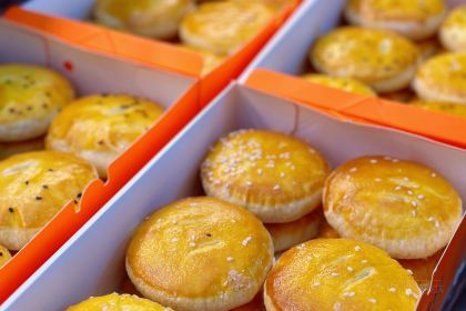 芯美轩鲜奶蛋糕(新城店)