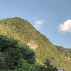秦岭服务区-餐厅 User Photo