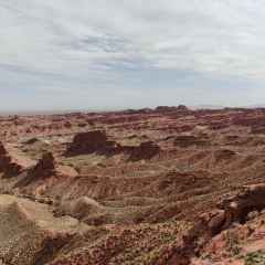 马蹄寺藏裕快餐厅 User Photo