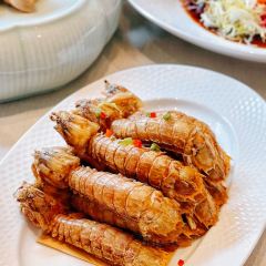 东海滙舟山海鲜(南京西路店) User Photo