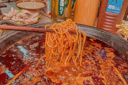 小满老火锅(华阳店)