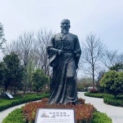 南窗椿雨 User Photo
