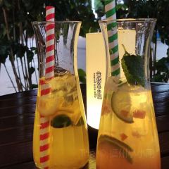 NA PO LI XIAO ZHEN User Photo