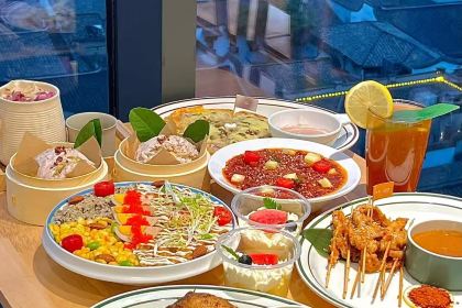 劳春·创意福建料理(东百中心店)