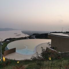 携程度假农庄(山西芮城黄河湾联营店)·服务岛餐厅 User Photo